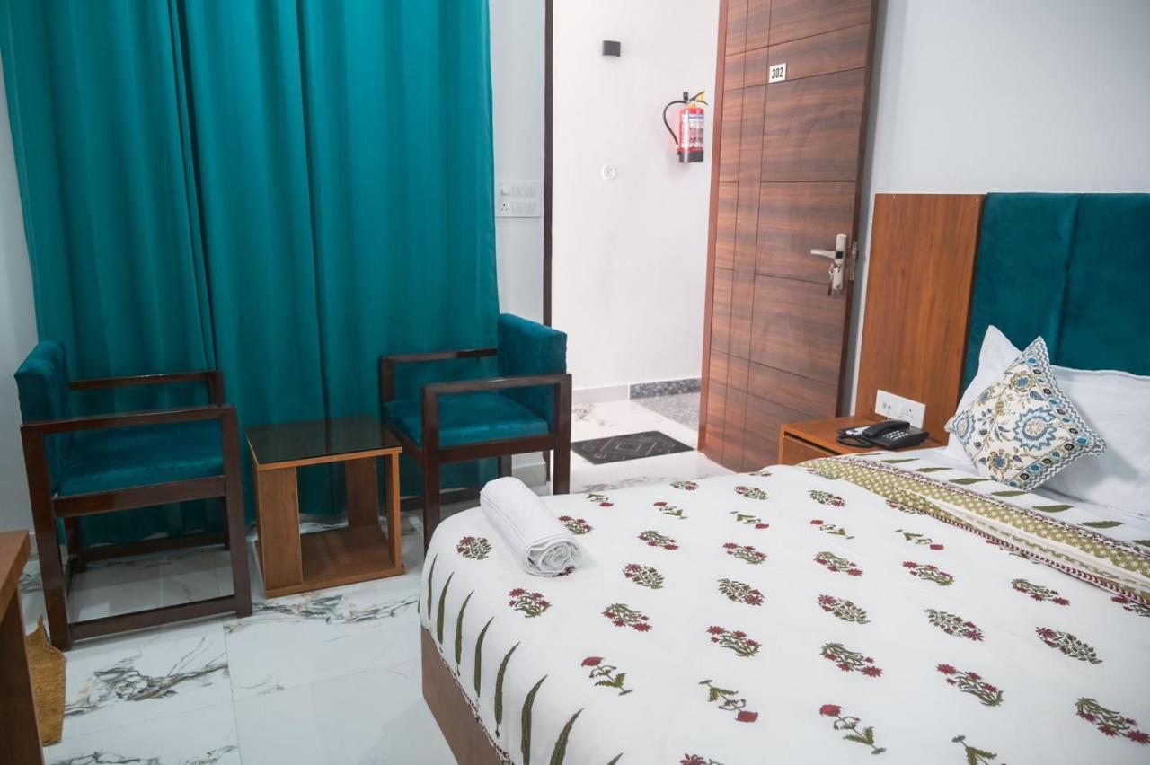 The Vinayak By Le Pension Stays Rishīkesh Exterior foto