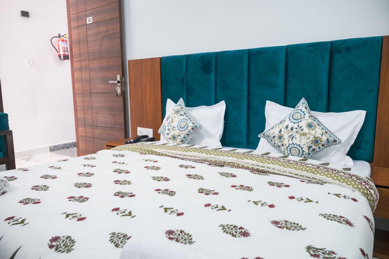 The Vinayak By Le Pension Stays Rishīkesh Exterior foto